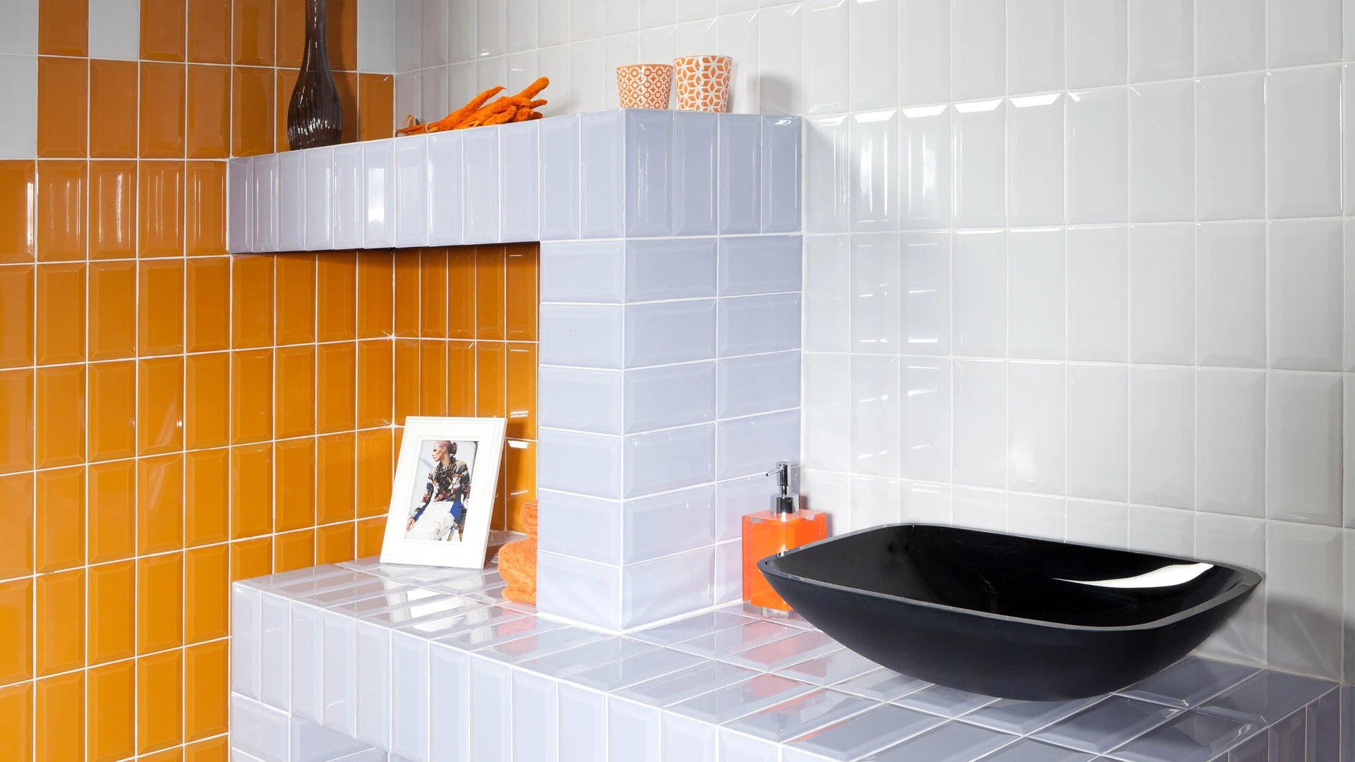 Pyro Echo Carnival Colours 37